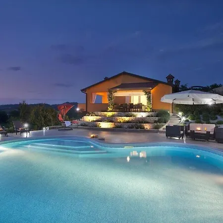 Diora - Thuis & Spa Vila